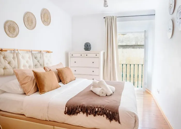 Next To The Cathedral Church Of Se