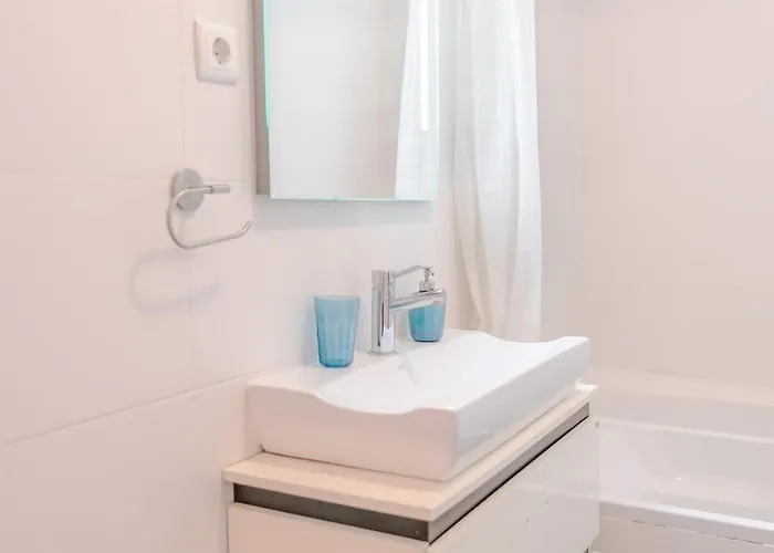 Next To The Cathedral Church Of Se شقة *