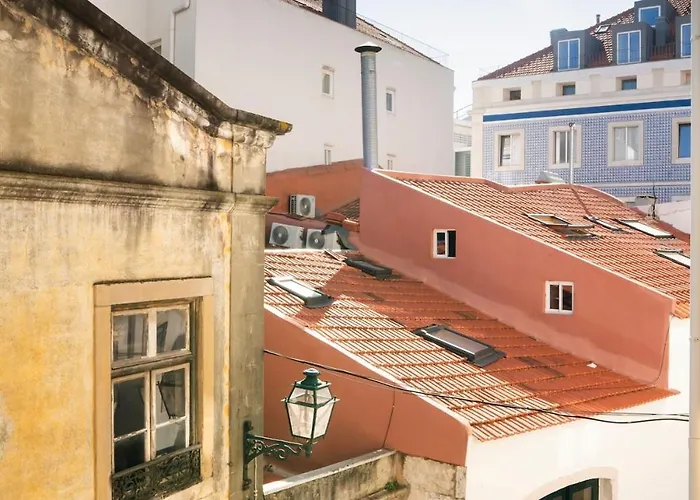 Next To The Cathedral Church Of Se Lisboa