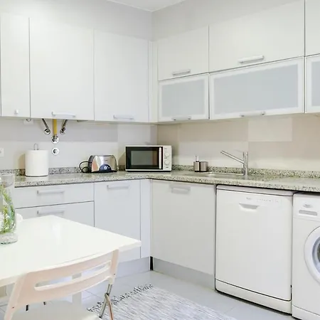 Apartment Next To The Cathedral Church Of Se Lissabon