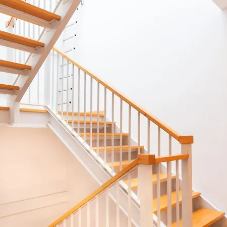 Апартаменти Next To The Cathedral Church Of Se